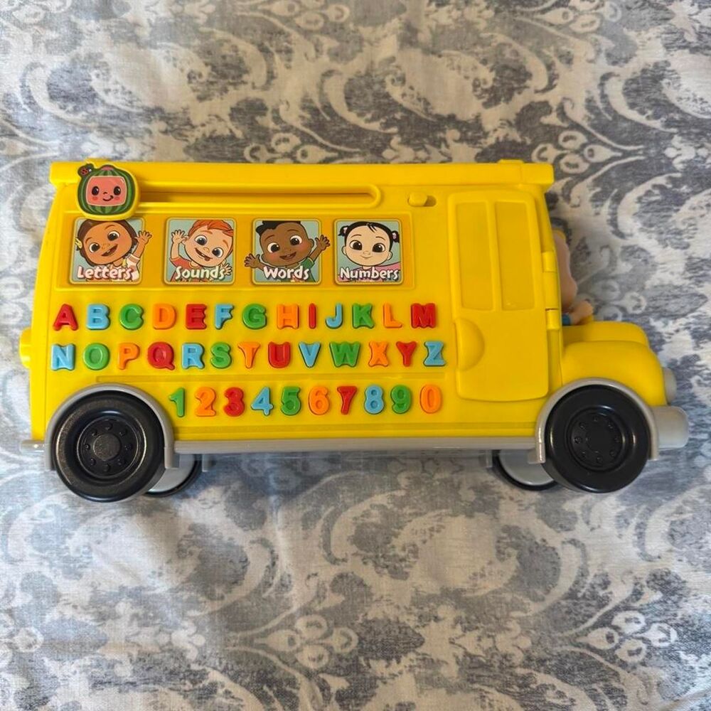 Cocomelon car